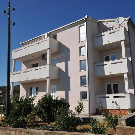 Apartments Zarkovic Трогір Екстер'єр фото