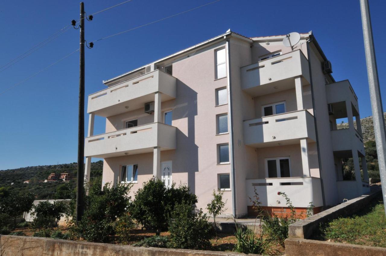 Apartments Zarkovic Трогір Екстер'єр фото